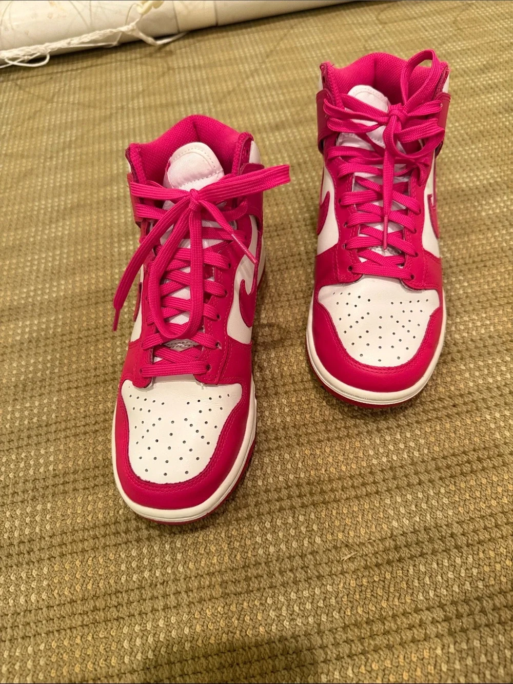 Nike Kids High-Top Sneakers in Hot Pink and White